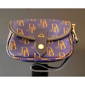 Dooney & Bourke Wristlet